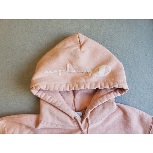 Champion Women's Reverse Weave Cropped Hoodie - Medium - Pink - Picture 2 of 5